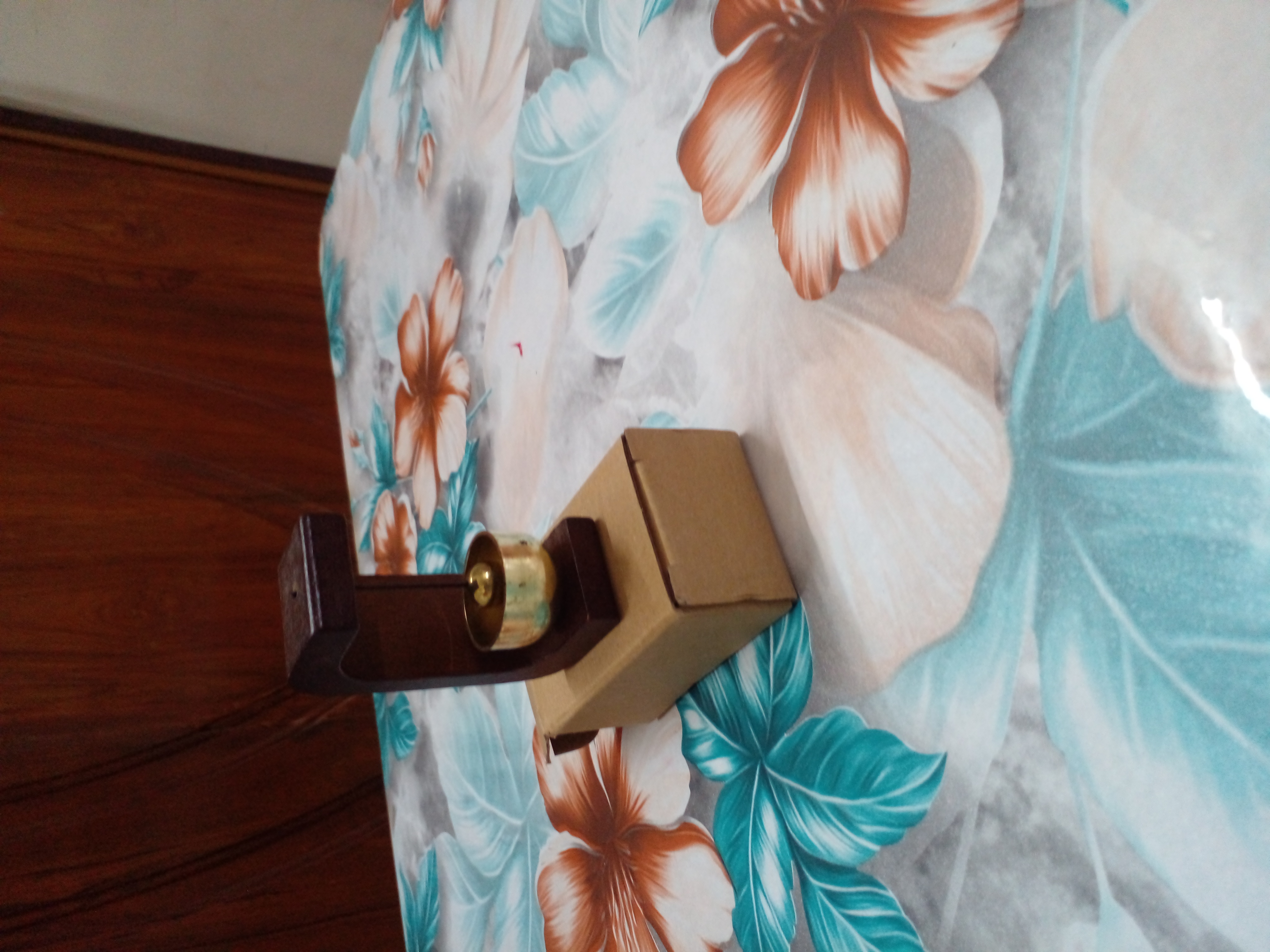 WOODEN DOOR BELL